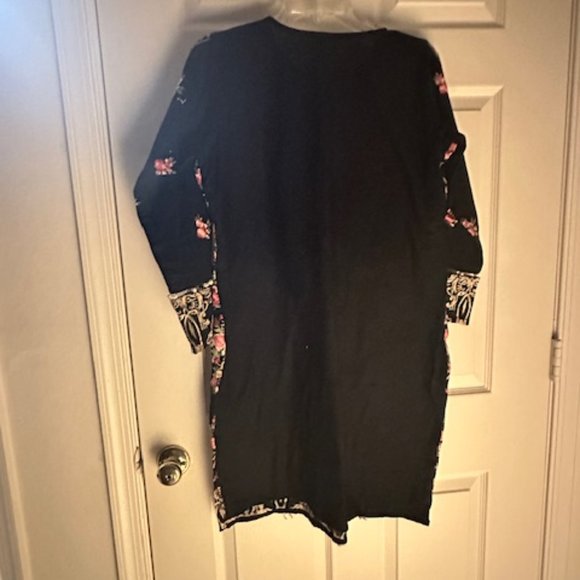 Kurti, Kameez, Shirt  Pakistani /Indian - Picture 5 of 6